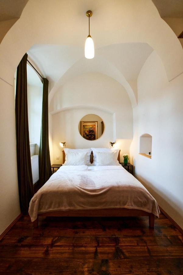 Barokní kaplanka 1796 A. D. - luxusní apartmány v Českém ráji Zelezny Brod Extérieur photo